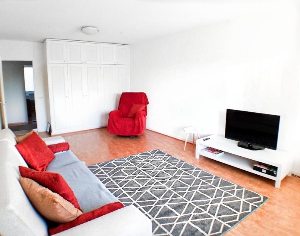 Comfortable Mila At A Good Location Apartment Kotka
